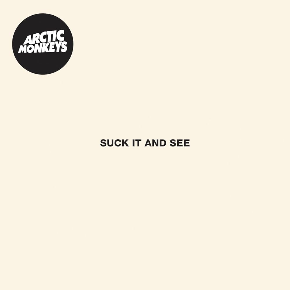 Arctic Monkeys – Suck It And See (Seminuevo)